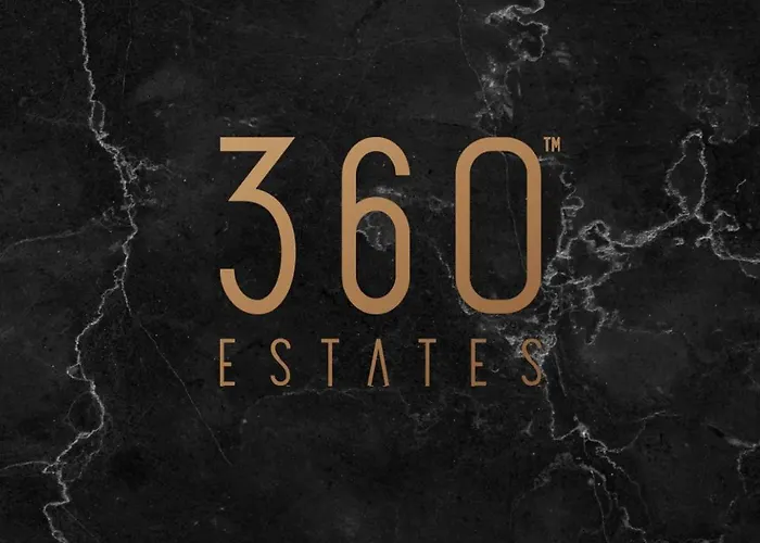 Lovely 3br With Private Balcony & Views In By 360 Estates Appartement *